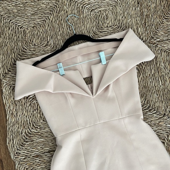 BCBG off shoulder midi dress - Picture 2 of 4